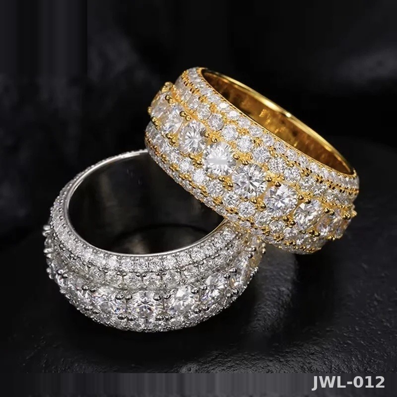 Iced Out Luxury Ring · Gold / Rhodium · 925 Silver · VVS Moissanite