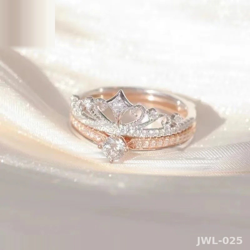 Iced Out Crown Ring · Detachable · Rose Gold · 925 Silver · Moissanite